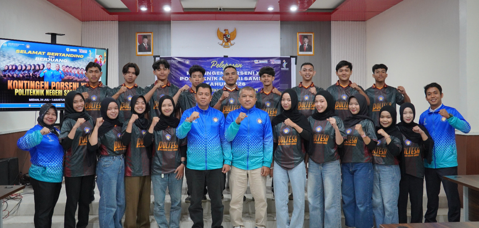 You are currently viewing Poltesa Berangkatkan 17 Atlet Mahasiswa ke PORSENI XV 2026 di Politeknik Negeri Medan