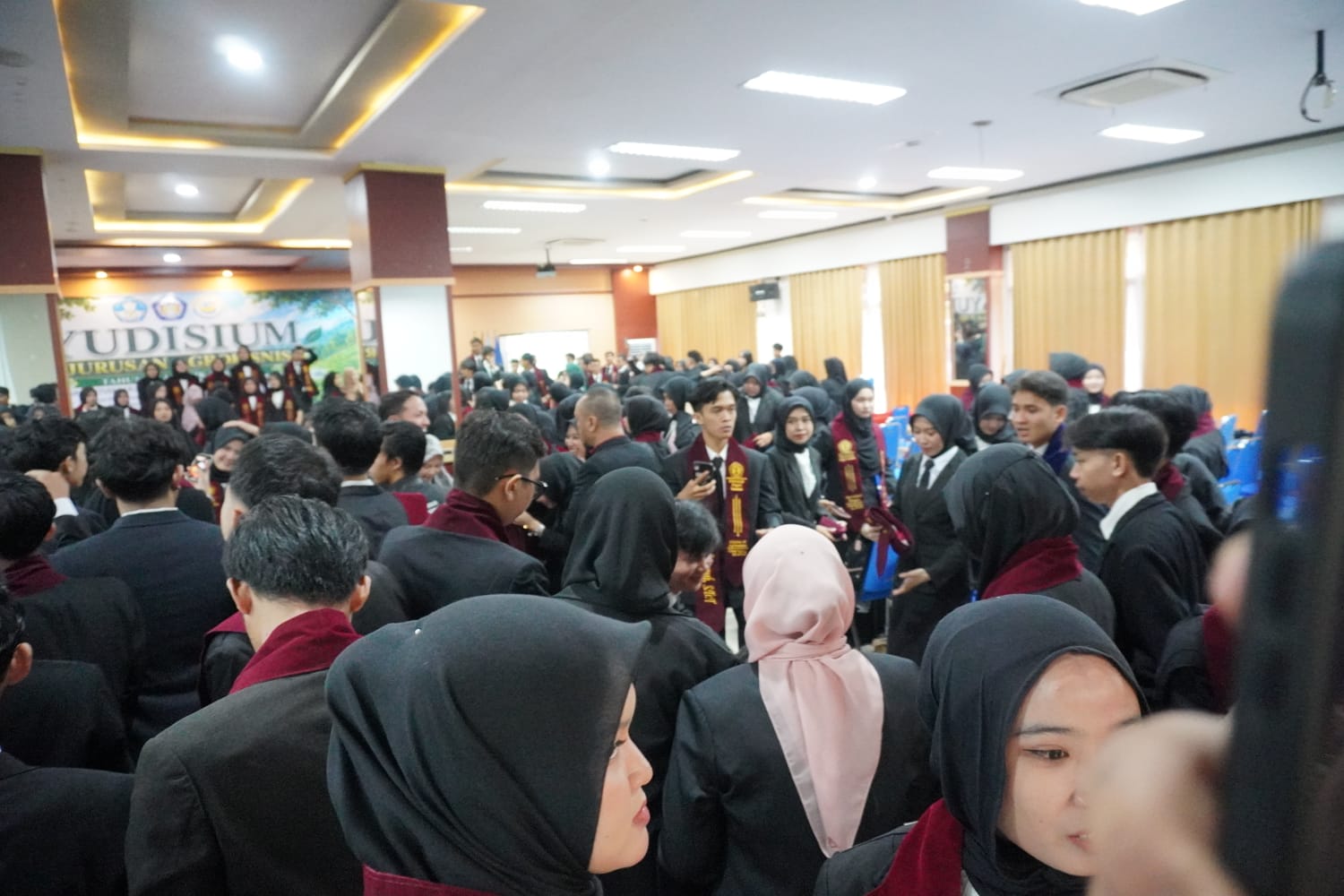 You are currently viewing Yudisium Jurusan Agrobisnis Poltesa: 230 Lulusan Siap Berkiprah dan Berkontribusi untuk Negeri