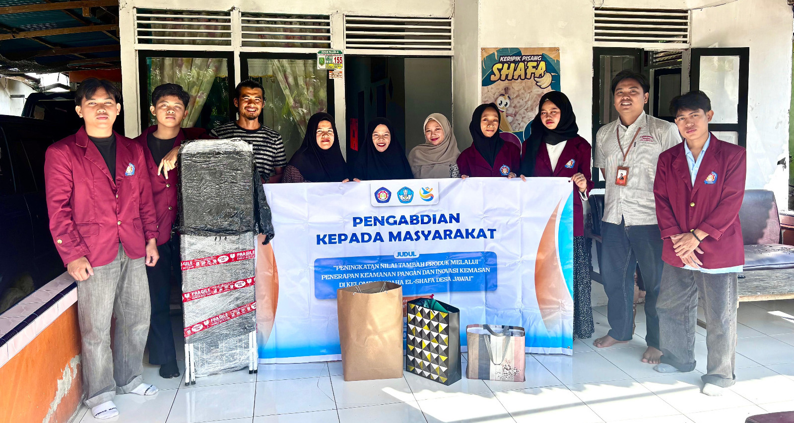 Read more about the article Tingkatkan Nilai Tambah Keripik Pisang, Kelompok Usaha El-Shafa Dapat Pendampingan Keamanan Pangan dan Inovasi Kemasan