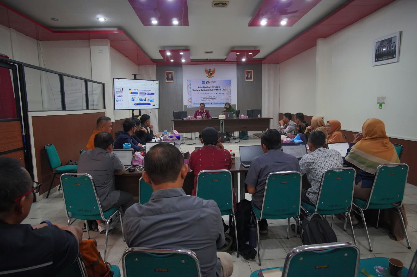 You are currently viewing Teknik Mesin Poltesa Gelar Bimtek Review Kurikulum Berbasis OBE Menuju Standar Industri Mutakhir